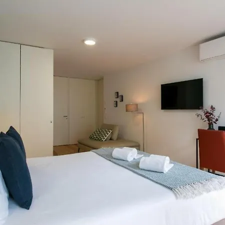 Penzion Altido Stylish 5br With Big Terrace In Principe Real