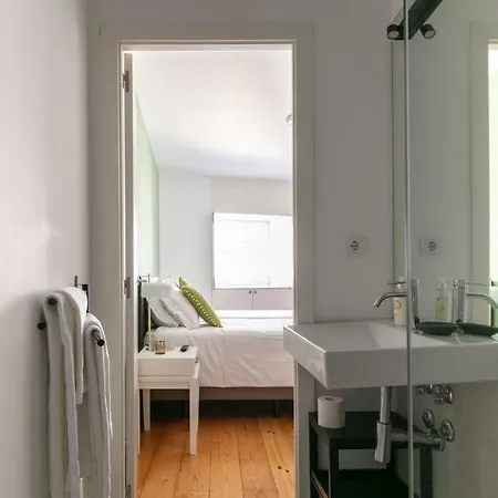 Pensión Altido Stylish 5br With Big Terrace In Principe Real 3*