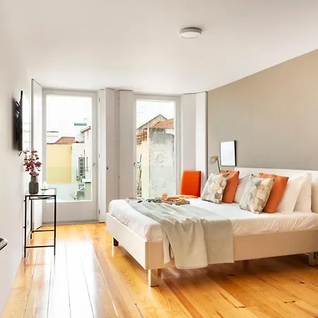 Altido Stylish 5br With Big Terrace In Principe Real 3*