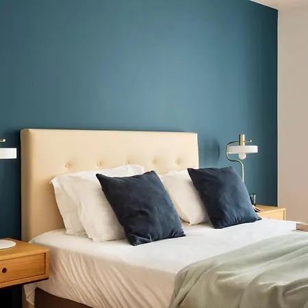 Altido Stylish 5br With Big Terrace In Principe Real 3*