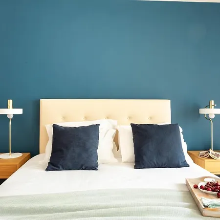 Pensión Altido Stylish 5br With Big Terrace In Principe Real 3*