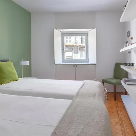 Altido Stylish 5br With Big Terrace In Principe Real 3*