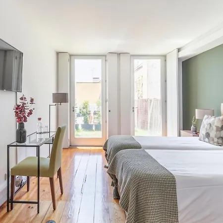 Altido Stylish 5br With Big Terrace In Principe Real Pensión Lisboa